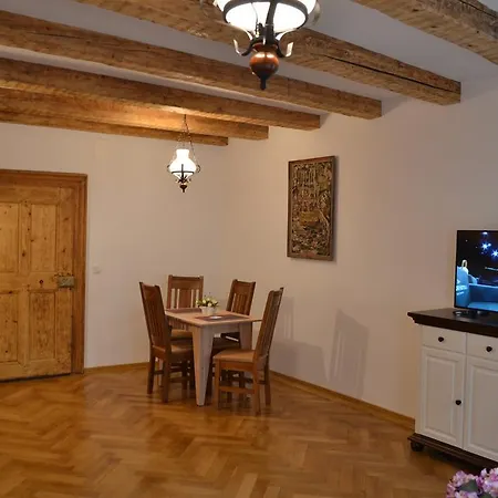 Casa Fanarilor בית הארחה